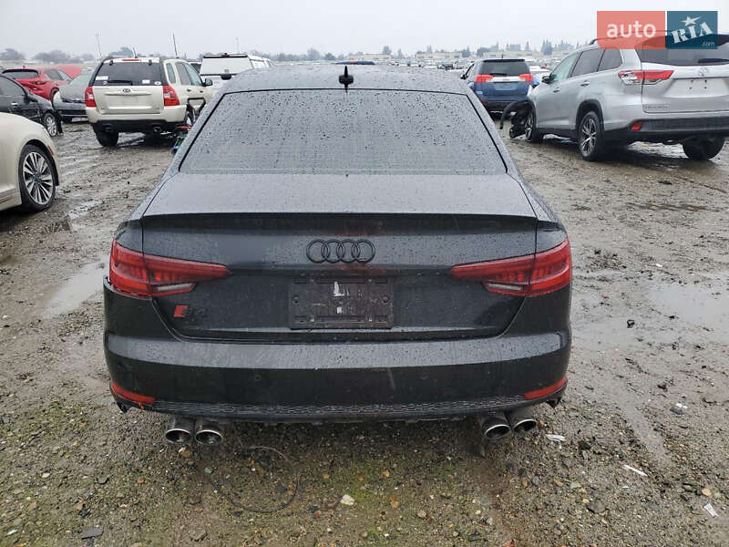 Седан Audi S4 2019 в Одесі