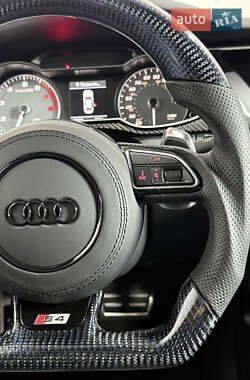 Седан Audi S4 2014 в Одессе