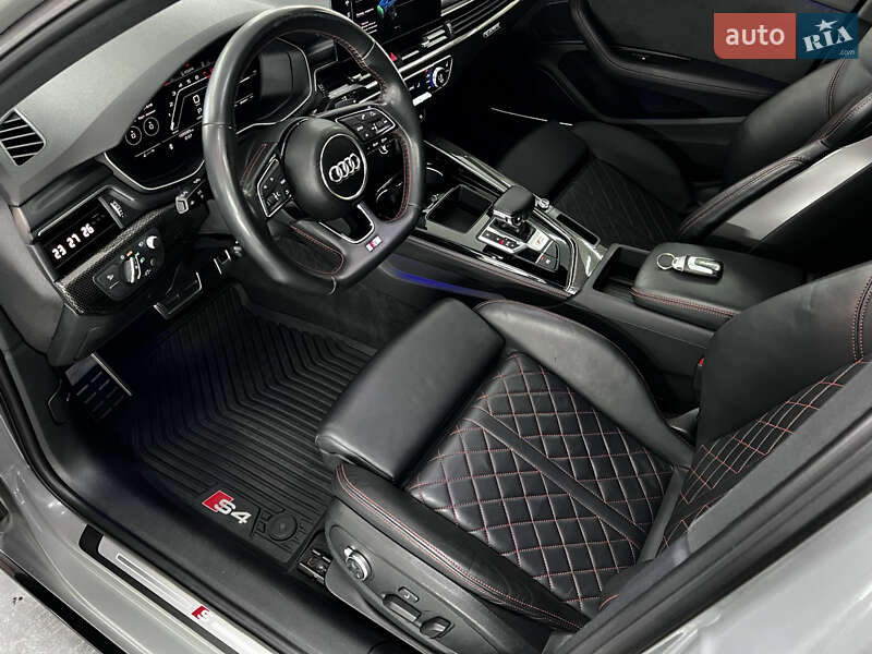 Седан Audi S4 2018 в Киеве фото 42 Седан Audi S4 2018 в Киеве