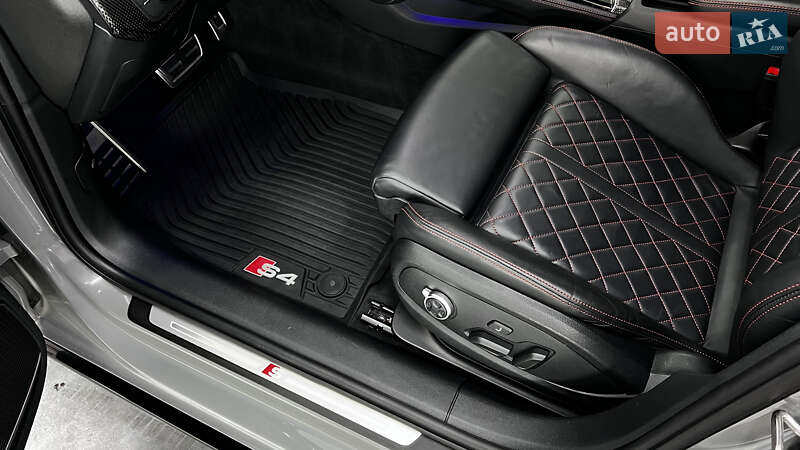 Седан Audi S4 2018 в Киеве фото 45 Седан Audi S4 2018 в Киеве