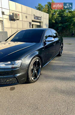 Седан Audi S4 2014 в 