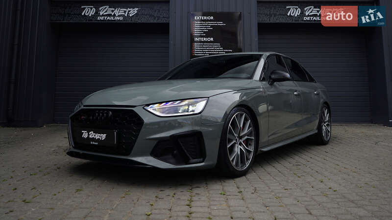 Седан Audi S4 2020 в Львове