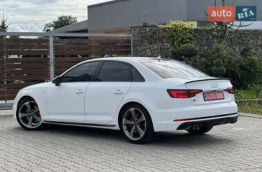 Седан Audi S4 2018 в 