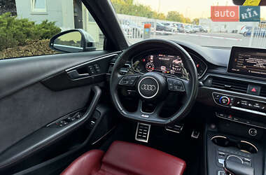 Седан Audi S4 2018 в 
