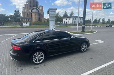 Седан Audi S4 2012 в 