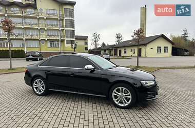 Седан Audi S4 2012 в 