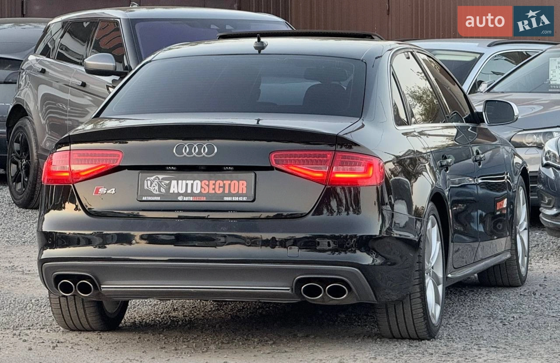 2015 Audi S4 - мініатюра 13