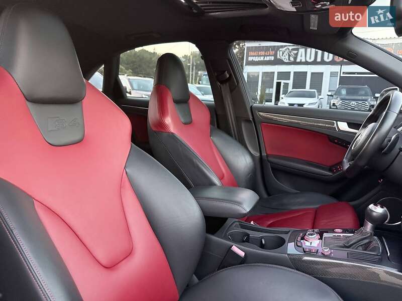 Седан Audi S4 2015 в Харькове