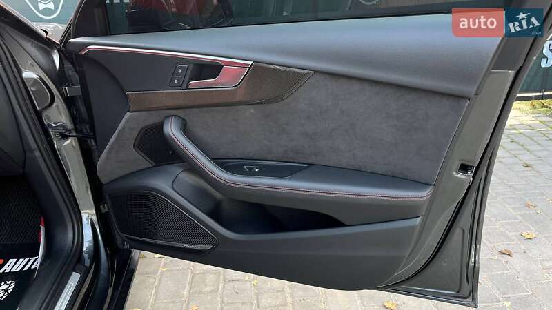 Седан Audi S4 2019 в Вінниці
