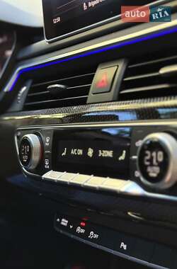 Седан Audi S4 2016 в 