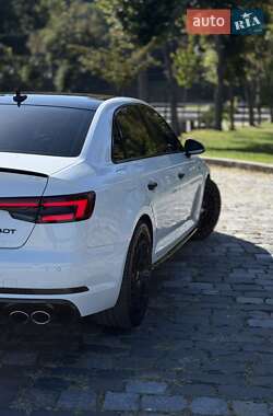 Седан Audi S4 2016 в 