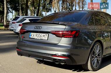 Седан Audi S4 2023 в 