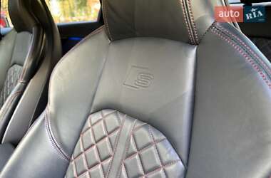 Седан Audi S4 2023 в 