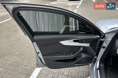 Седан Audi S4 2018 в 