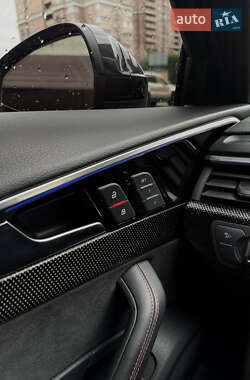Седан Audi S4 2022 в 