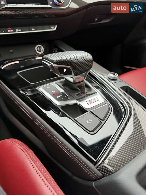 Седан Audi S4 2020 в Виннице