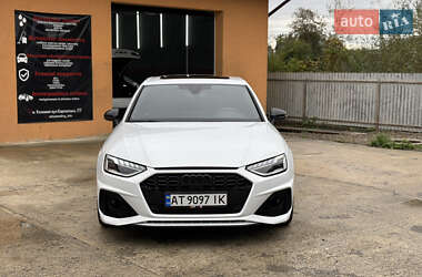 Седан Audi S4 2022 в Коломиї