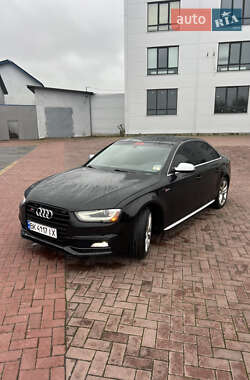 Седан Audi S4 2013 в 