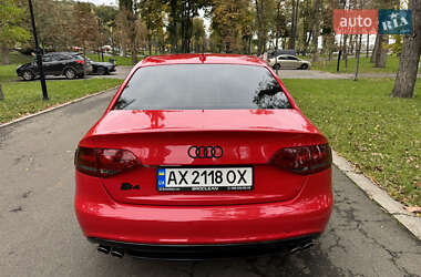 Седан Audi S4 2010 в  фото 7 Седан Audi S4 2010 в