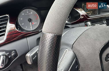 Седан Audi S4 2010 в  фото 36 Седан Audi S4 2010 в