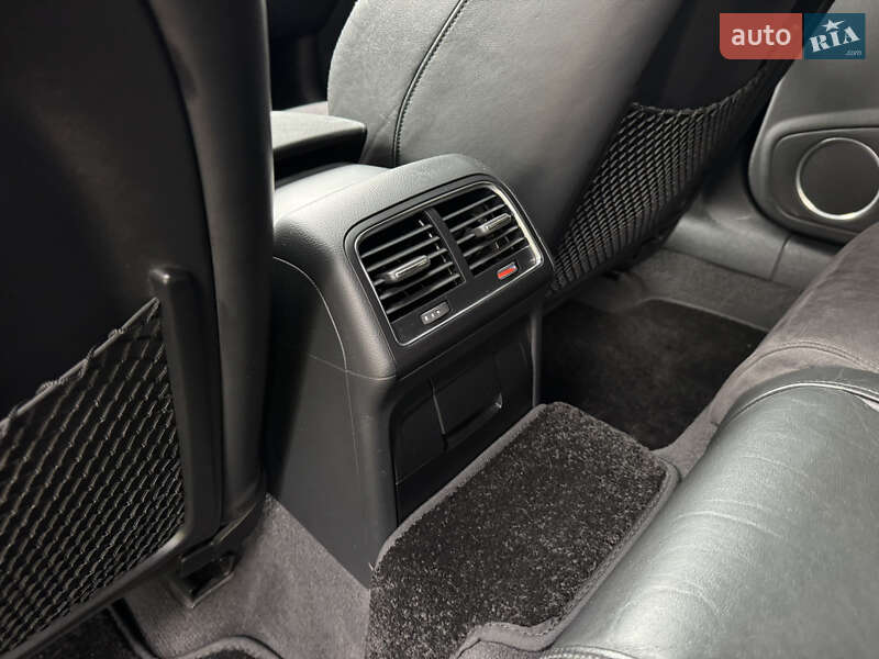 Седан Audi S4 2010 в Киеве