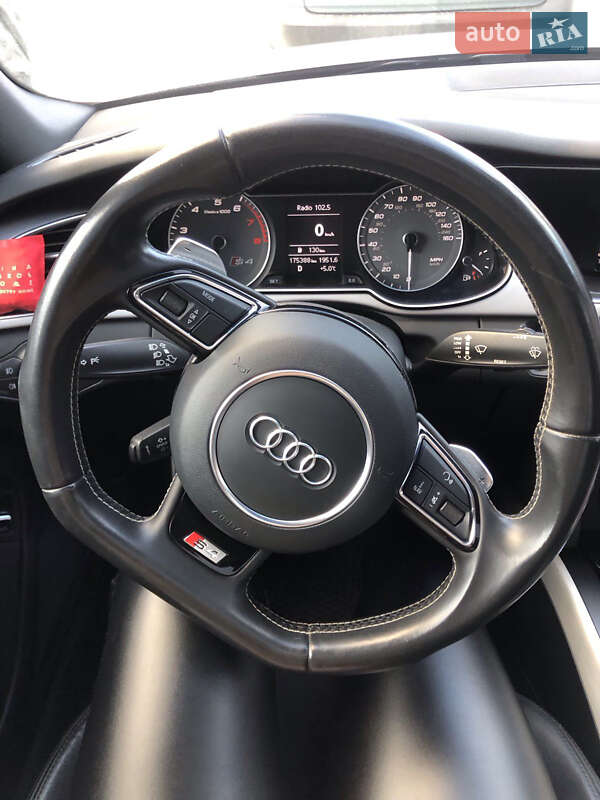 Седан Audi S4 2013 в Одессе