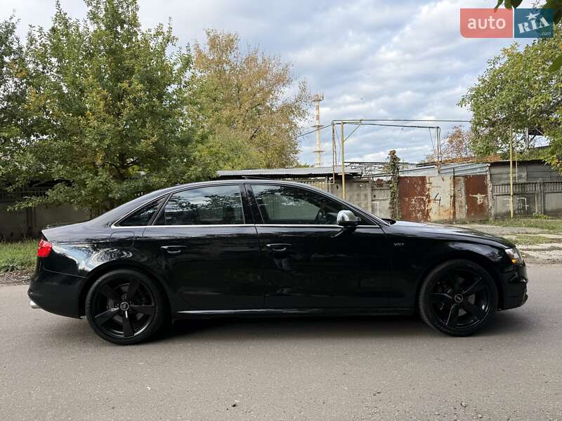 Седан Audi S4 2012 в Одессе