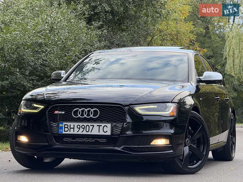 Седан Audi S4 2012 в Одессе