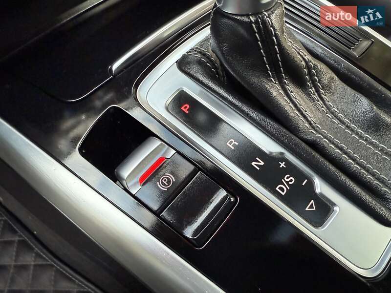 Седан Audi S4 2012 в Одессе