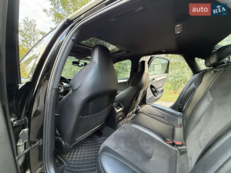 Седан Audi S4 2012 в Одессе