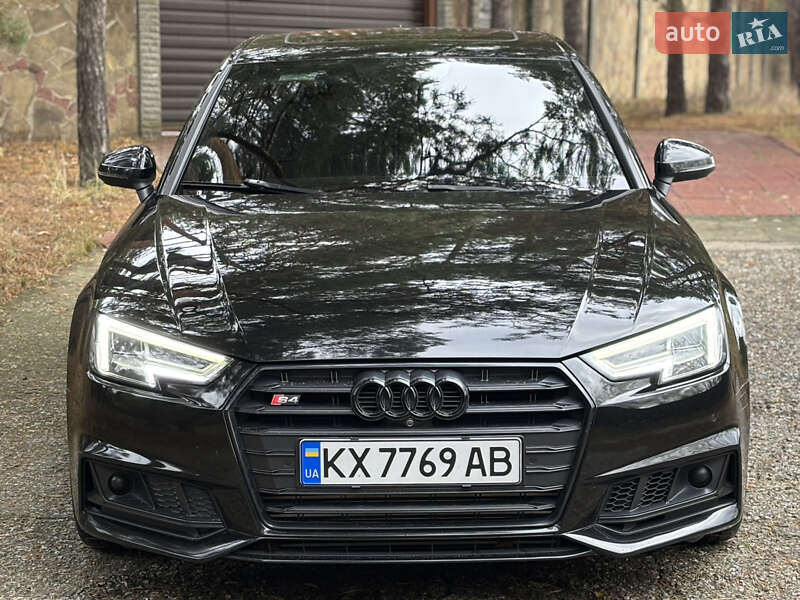 Седан Audi S4 2017 в Киеве фото 2 Седан Audi S4 2017 в Киеве