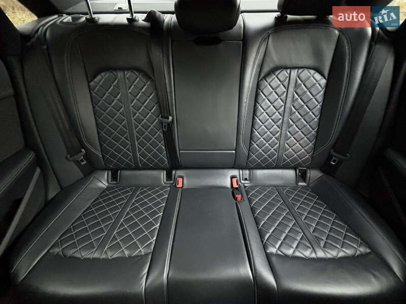 Седан Audi S4 2017 в Киеве фото 20 Седан Audi S4 2017 в Киеве