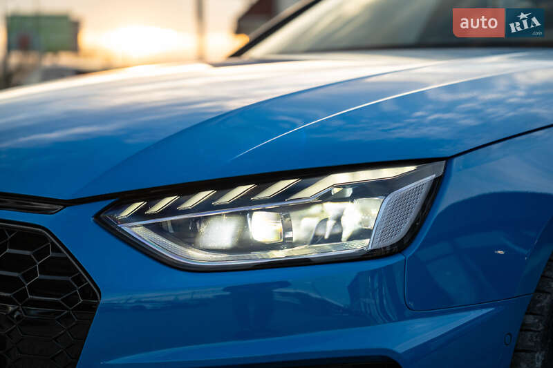 Седан Audi S4 2020 в Черновцах