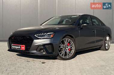 Седан Audi S4 2022 в Львове