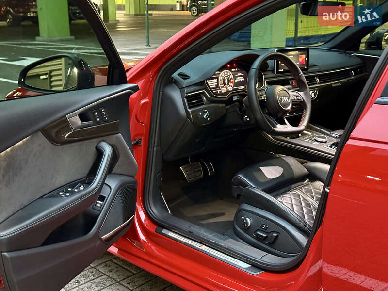 Седан Audi S4 2017 в Киеве фото 14 Седан Audi S4 2017 в Киеве