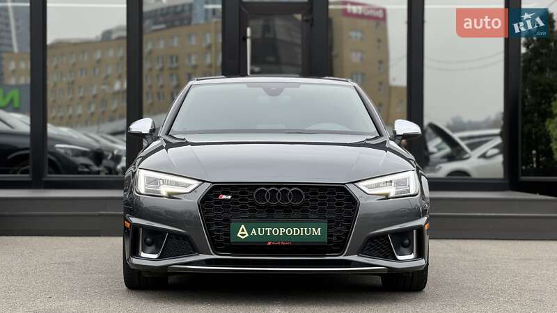 Седан Audi S4 2019 в Києві