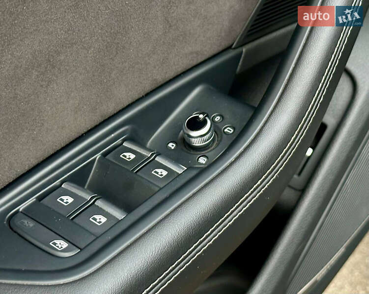 Седан Audi S4 2017 в Киеве фото 26 Седан Audi S4 2017 в Киеве