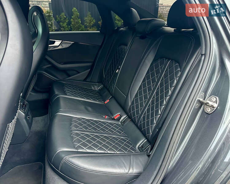 Седан Audi S4 2017 в Киеве фото 46 Седан Audi S4 2017 в Киеве
