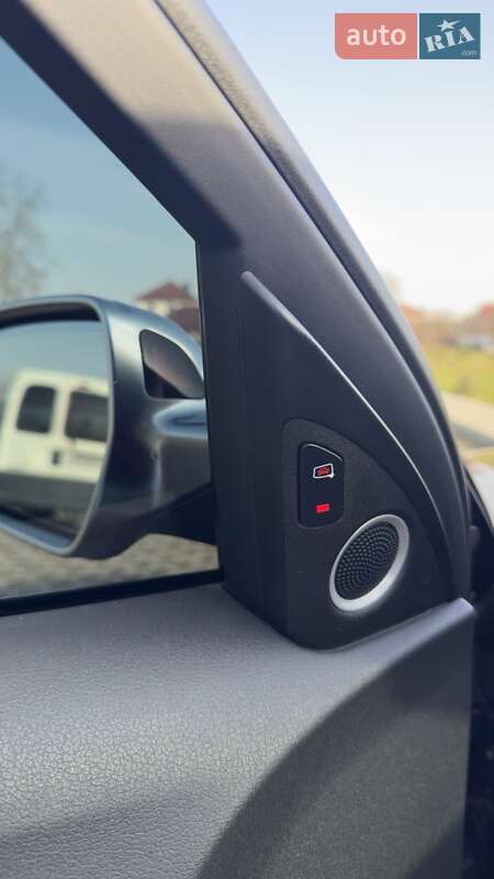 Седан Audi S4 2011 в Ивано-Франковске