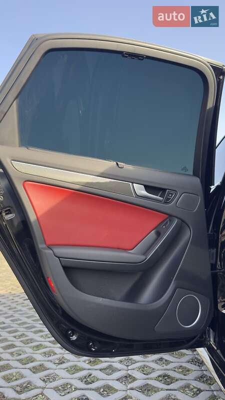 Седан Audi S4 2011 в Ивано-Франковске