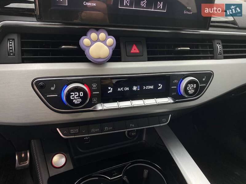 Седан Audi S4 2021 в Львове фото 17 Седан Audi S4 2021 в Львове