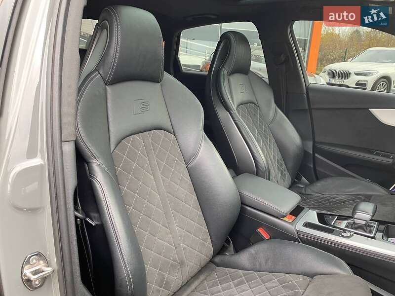 Седан Audi S4 2021 в Львове фото 27 Седан Audi S4 2021 в Львове