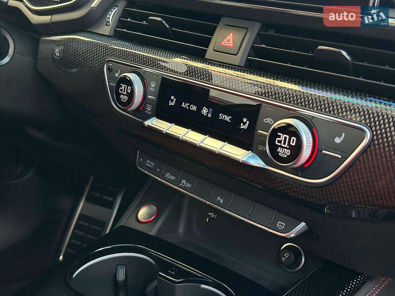 Седан Audi S4 2023 в Одесі фото 29 Седан Audi S4 2023 в Одесі