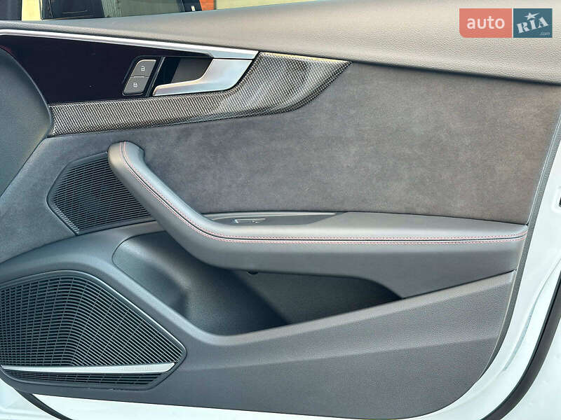 Седан Audi S4 2023 в Одесі фото 26 Седан Audi S4 2023 в Одесі
