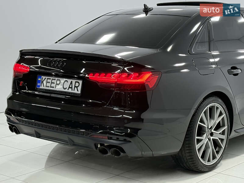 Седан Audi S4 2023 в Одессе