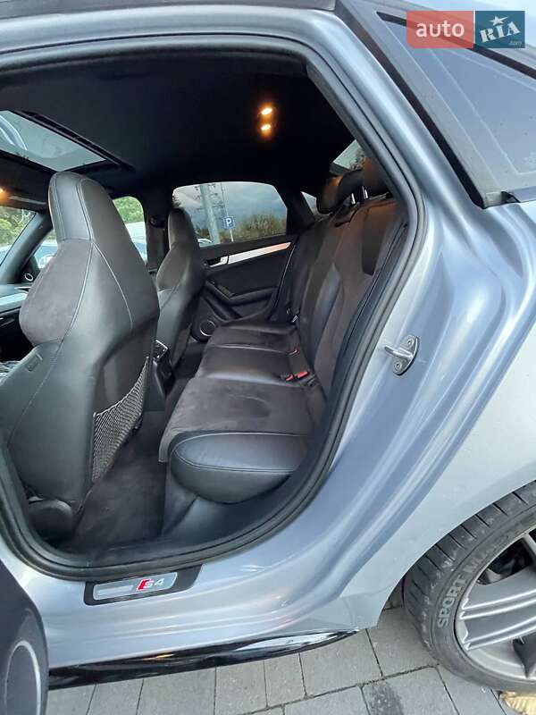 Седан Audi S4 2014 в Львове фото 28 Седан Audi S4 2014 в Львове