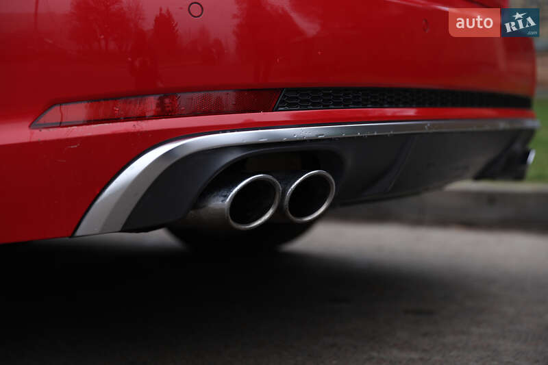 Седан Audi S4 2017 в Луцке