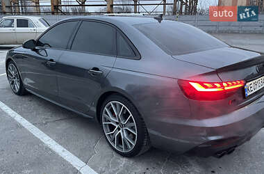 Седан Audi S4 2022 в Дніпрі
