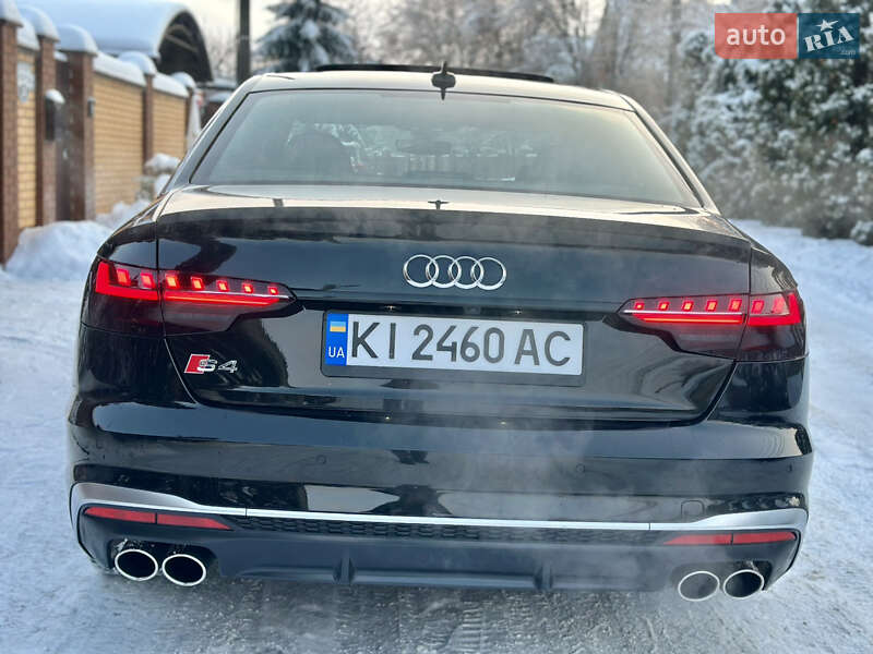 Седан Audi S4 2019 в Киеве