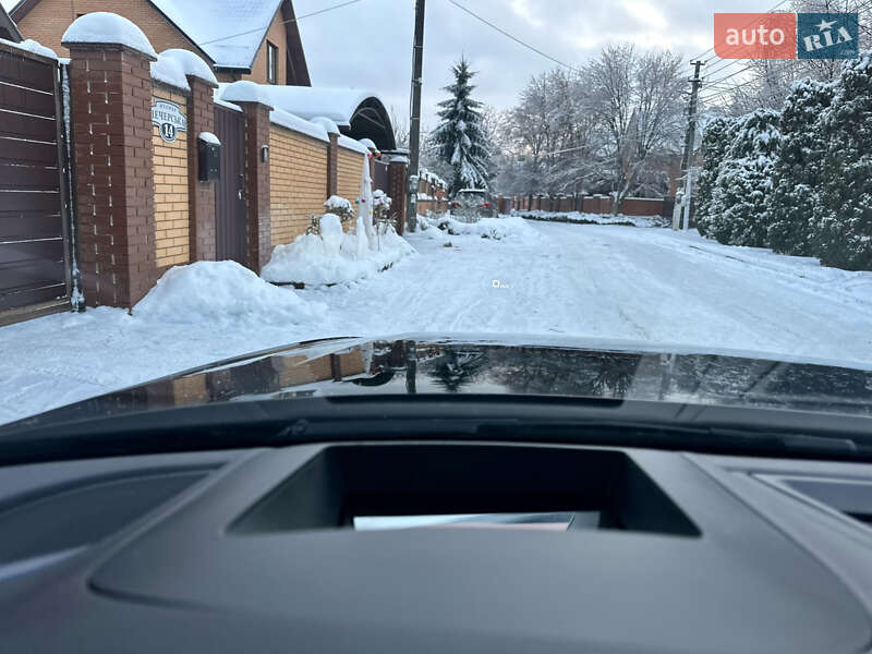 Седан Audi S4 2019 в Киеве